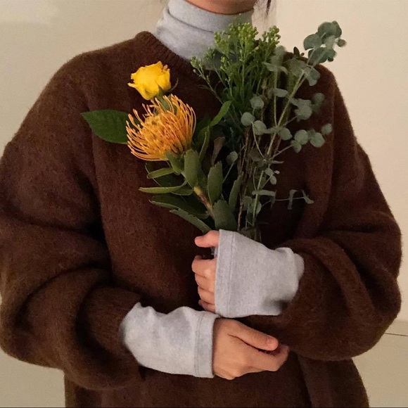 Meet your Posher, Emily - Picture 1 of 1